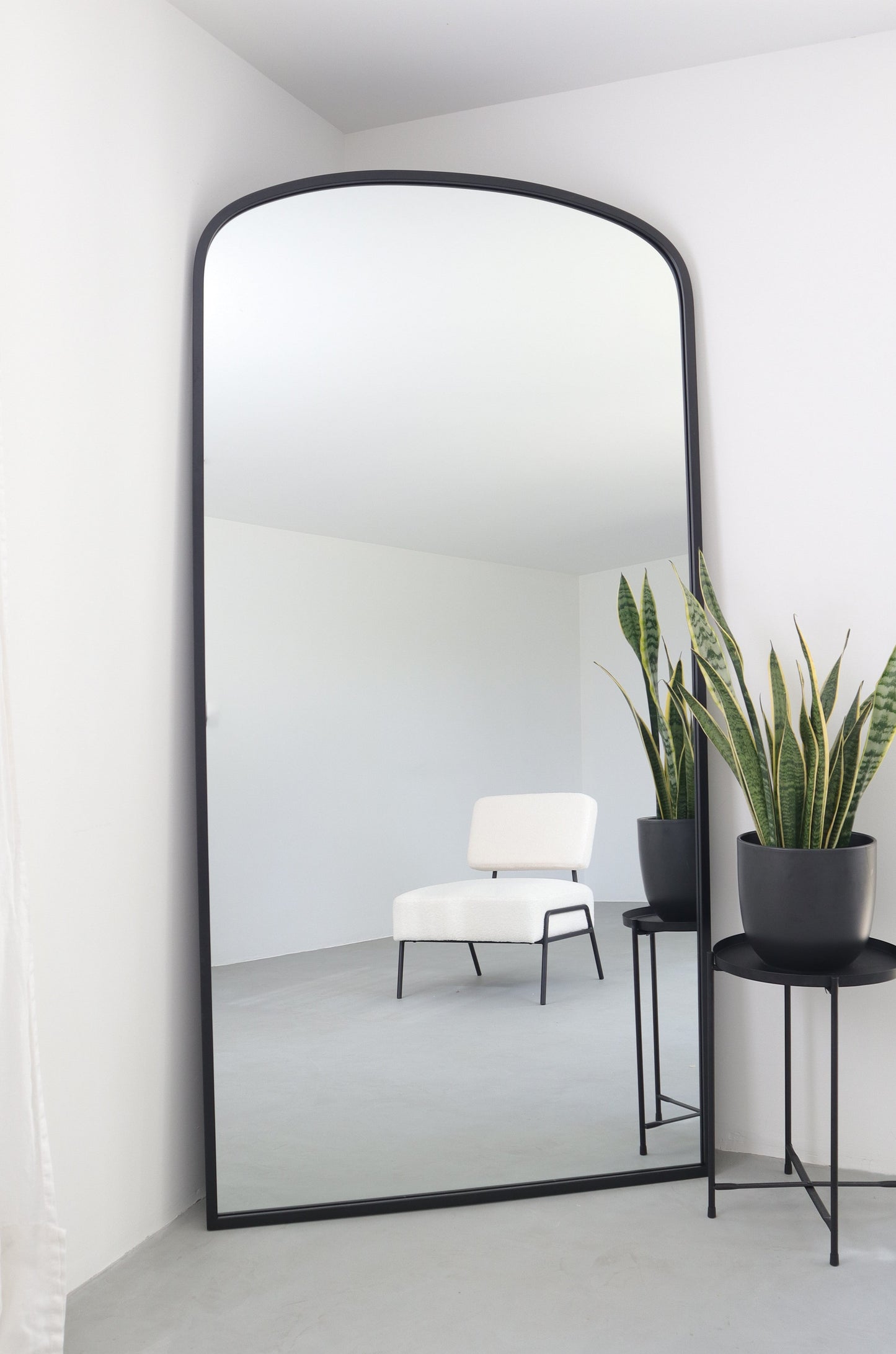 The Olive - Black Metal Framed Arched Wall Leaner Mirror 79x39 (200x100CM)