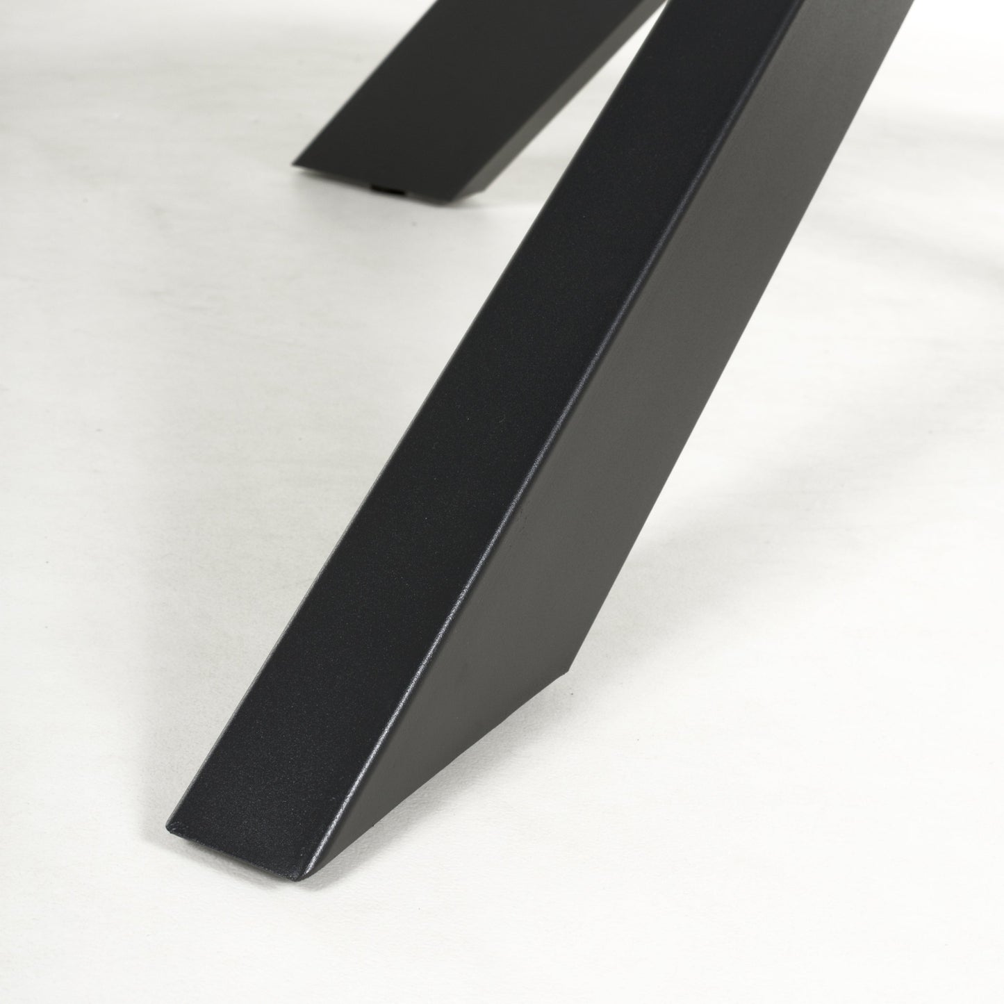 Osaka 1.8m Extending Dining Table