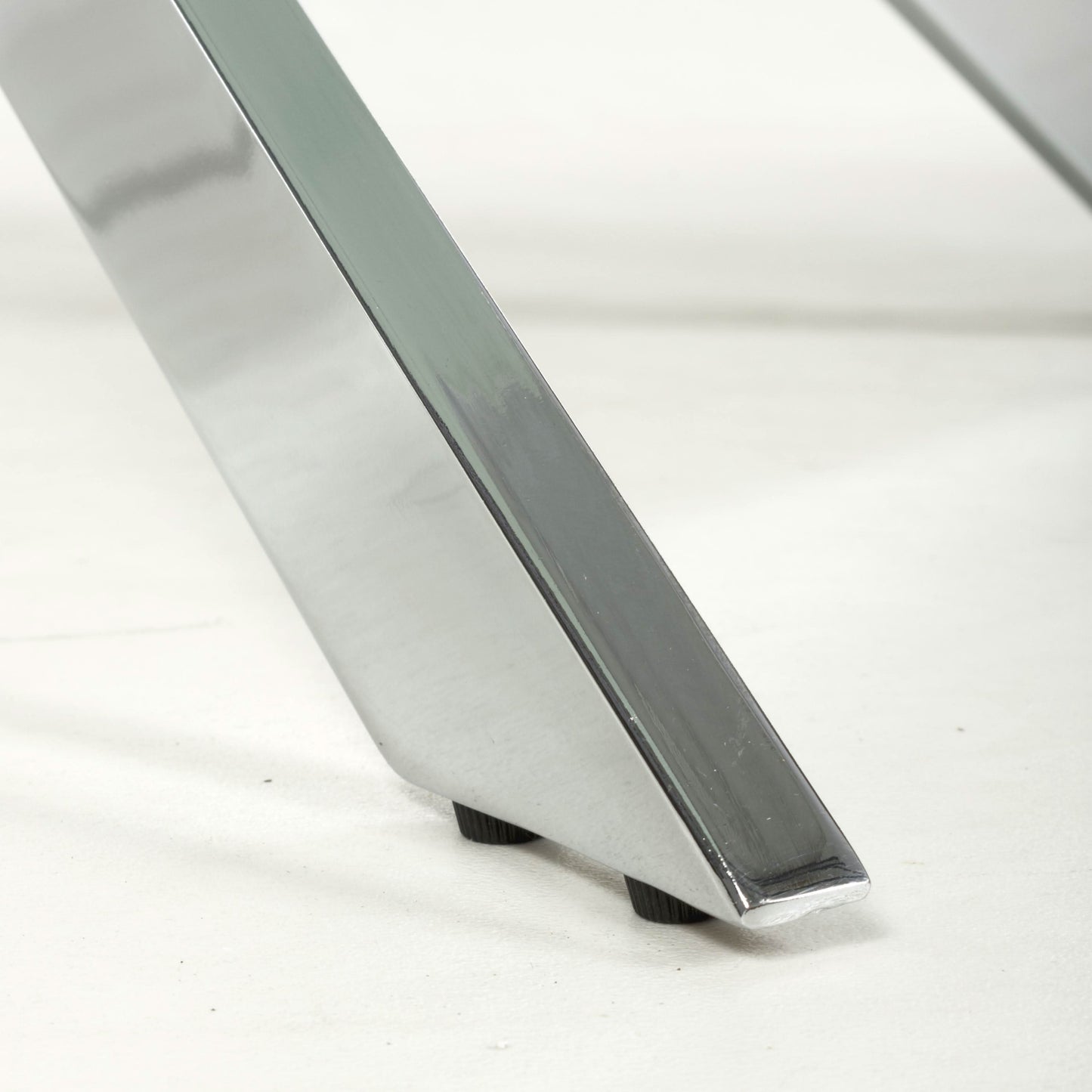 Raven 1.6m Dining Table