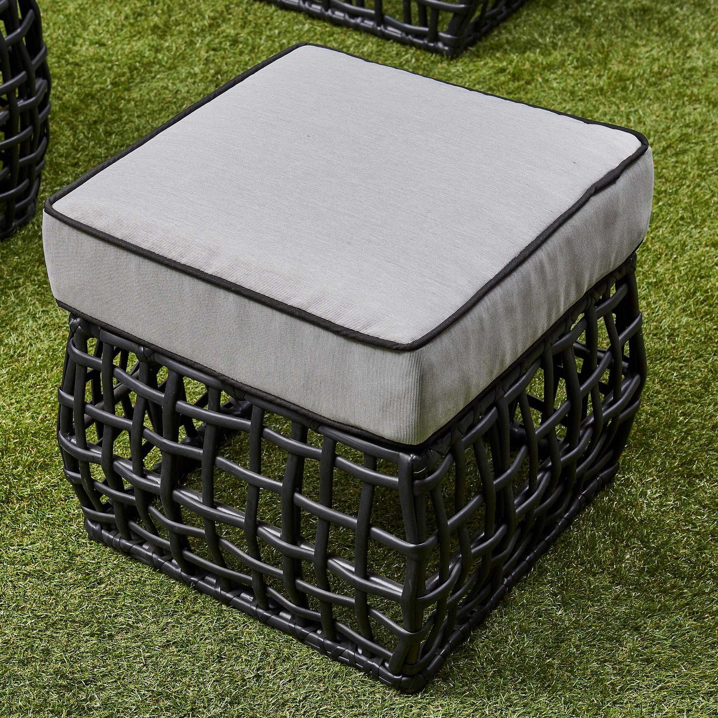 Indi Rattan Corner Sofa Set– Black