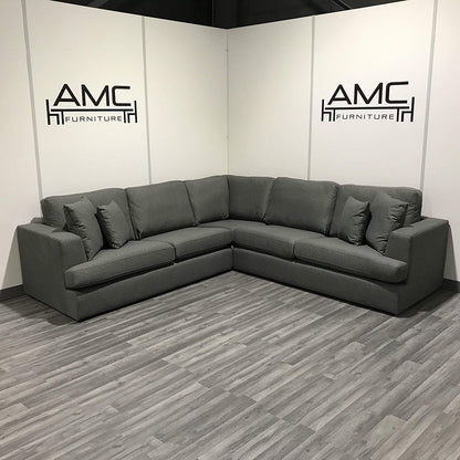 Stratus Large Equal Corner